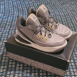 Jordan Grey And Yellow